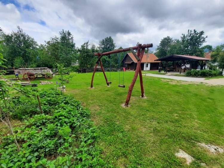 Ranch Farm Stay Rakovica Dış mekan fotoğraf