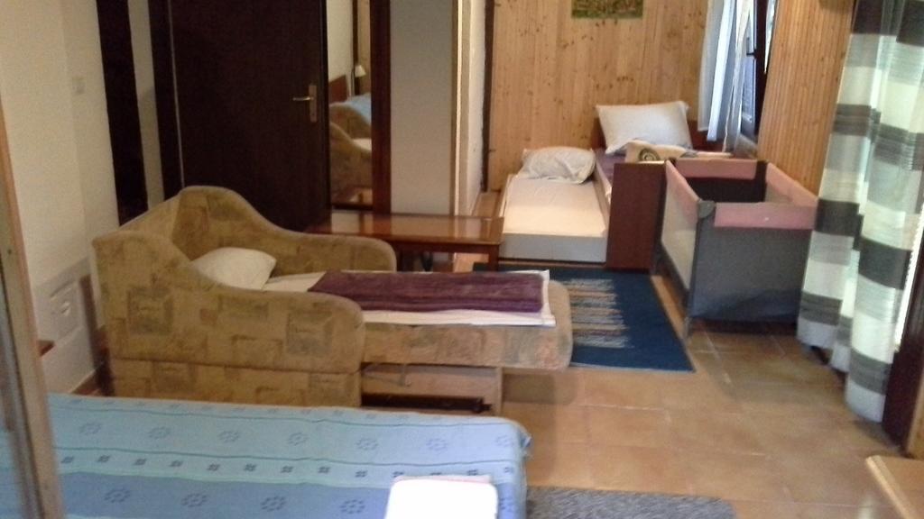Ranch Farm Stay Rakovica Dış mekan fotoğraf