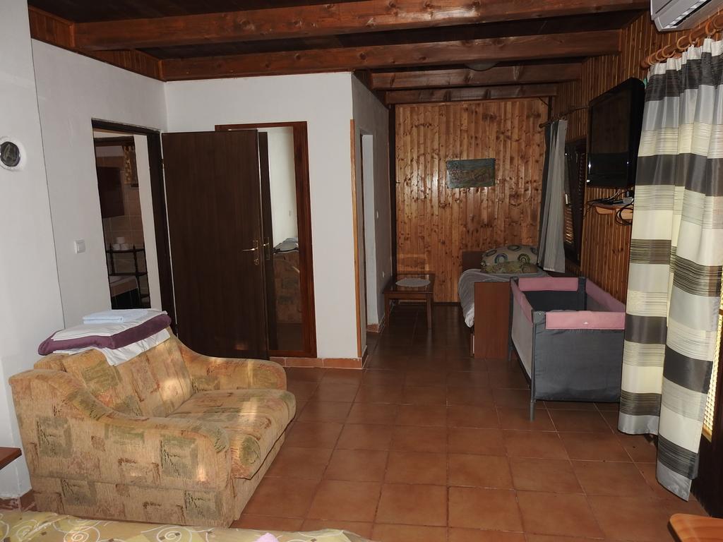 Ranch Farm Stay Rakovica Dış mekan fotoğraf