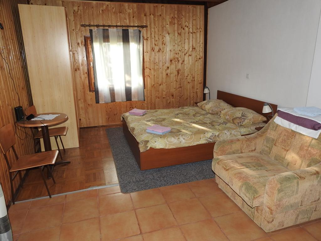 Ranch Farm Stay Rakovica Dış mekan fotoğraf